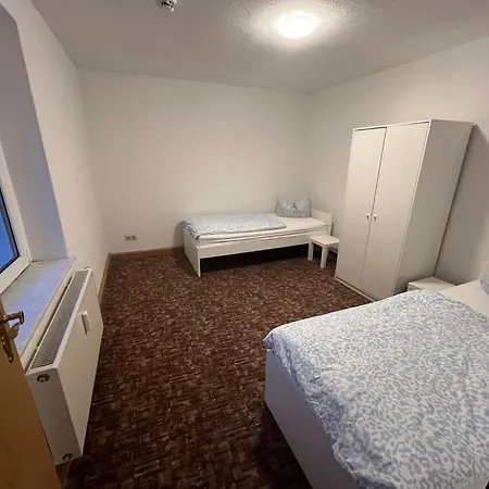Апартаменты Monteurwohnung Naehe Leuna, Halle Und Leipzig