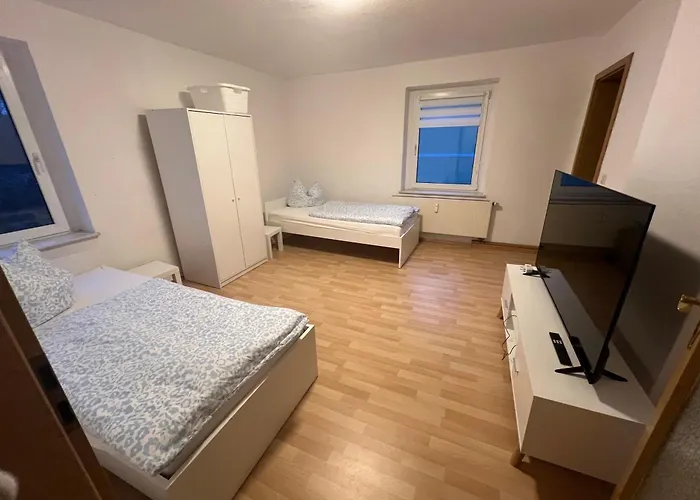 Monteurwohnung Naehe Leuna, Halle Und Leipzig Апартаменты *
