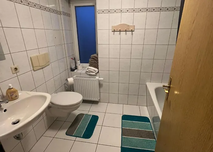 Monteurwohnung Naehe Leuna, Halle Und Leipzig *